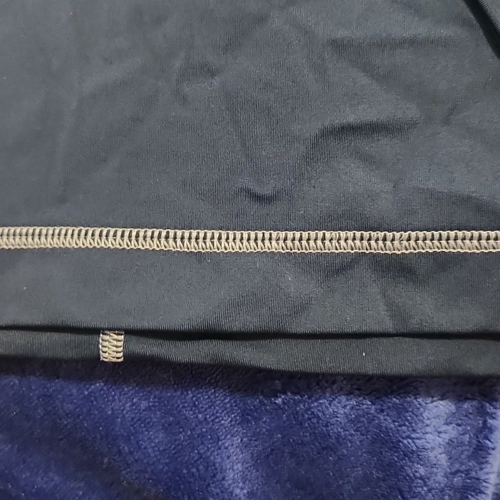 [Land's End] Long Sleeve Turtleneck Workout Shirt - Size L